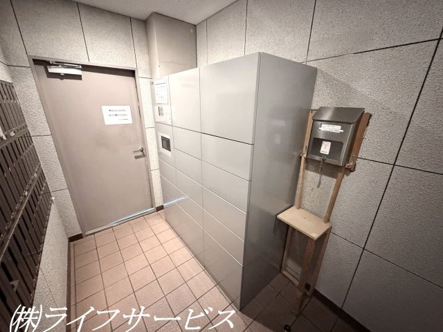 【設備】 | ヴィルヌーブ東三国 | 宅配ボックス