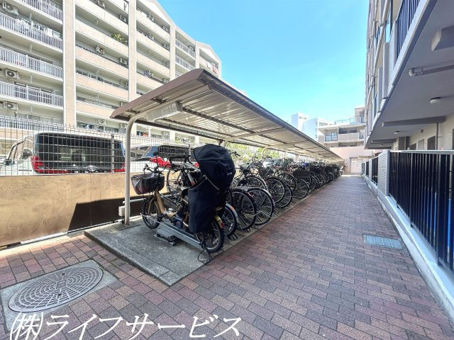 【駐輪場】 | ヴィルヌーブ東三国 | 駐輪場