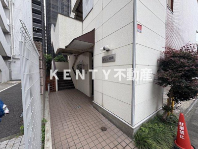 【エントランス】 | メゾン漆崎 | 清潔なエントランスです