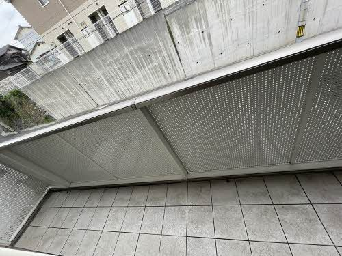 アクシア南若園のバルコニー