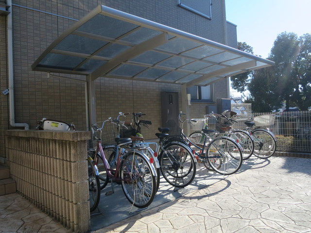 シャルマン　ドミール　Ｂのその他共用部分|敷地内に駐輪場あります♪