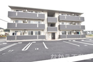 徳島市南二軒屋町新開のアパートの画像