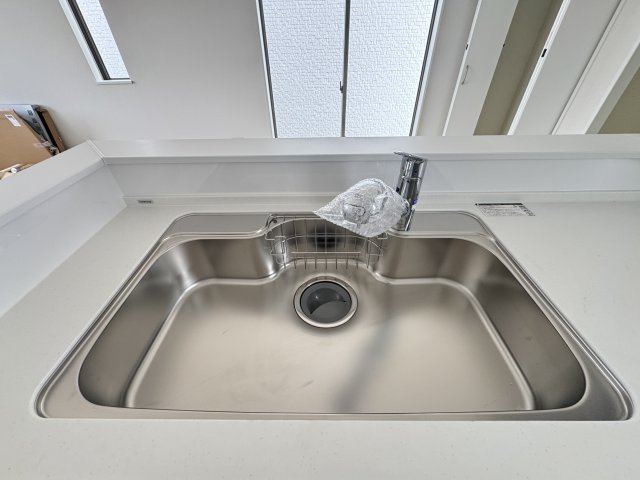 宜野湾市嘉数（全8棟）G号棟のキッチン|G号棟　浄水器付き♪