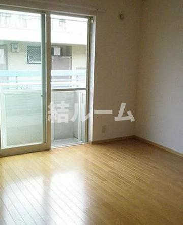 練馬区田柄２丁目のアパートの居間・リビング