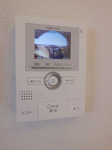 バース小机のセキュリティ|安心のカラーＴＶモニタ付きインターホン
