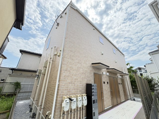 市川市須和田２丁目のアパート