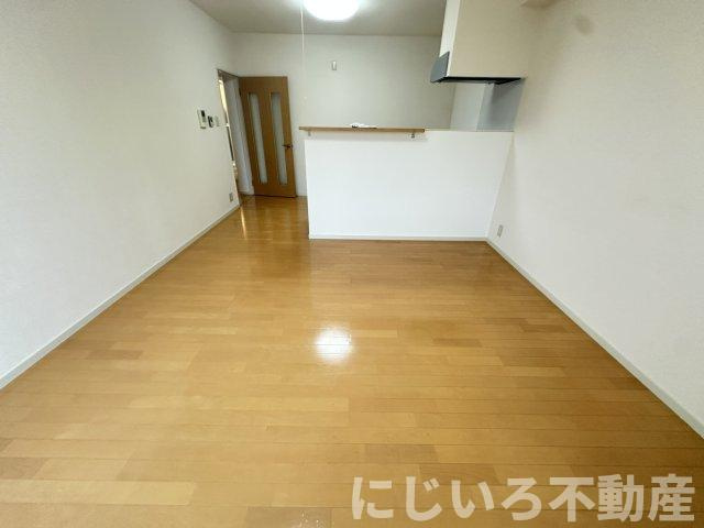 コーポ松橋の居間・リビング