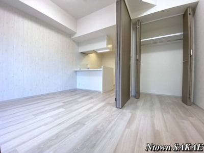 【洋室】 | プレサンス鶴舞パークグラッド | 明るい洋室です