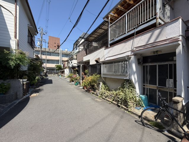 守口市藤田町6丁目の前面道路含む現地写真