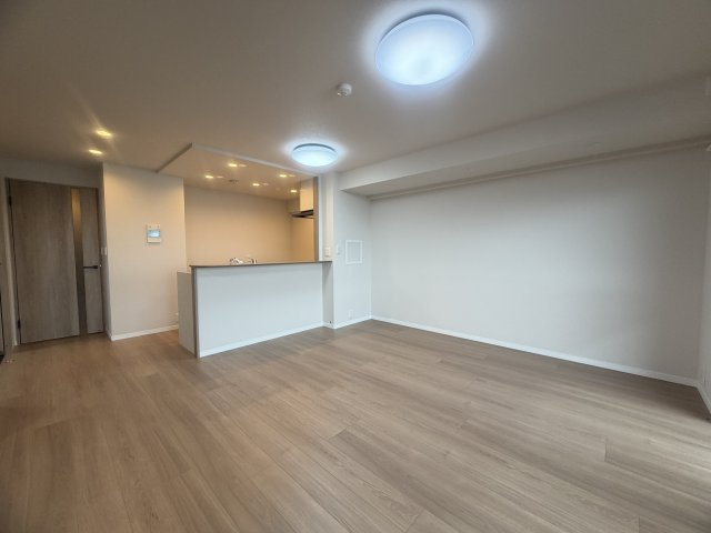 アンビエントジェームス山1番館の居間・リビング
