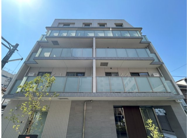 パークレジデンス三軒茶屋　築浅　駅近　ルーフバルコニー