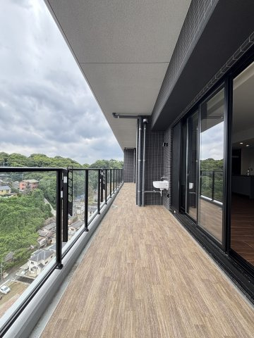 S-RESIDENCE愛宕SOUTHのバルコニー