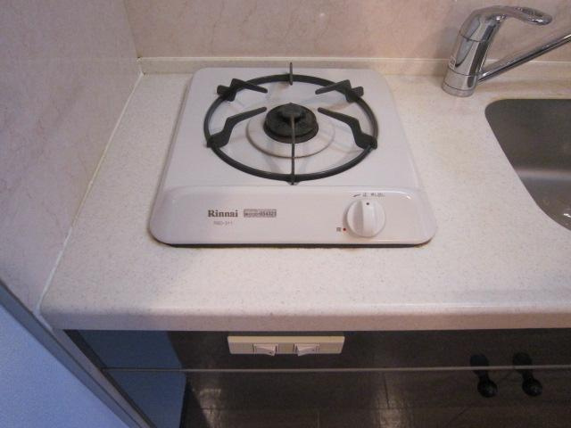 名古屋市中川区十番町４丁目の賃貸マンションのキッチン