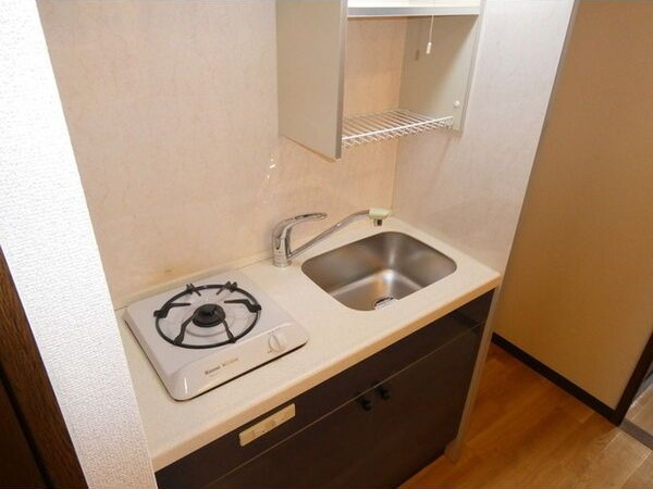 名古屋市中川区十番町４丁目の賃貸マンション