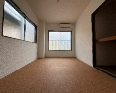 羽村市小作台３丁目の賃貸マンションの居間・リビング