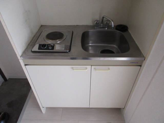 羽村市小作台３丁目の賃貸マンションのキッチン