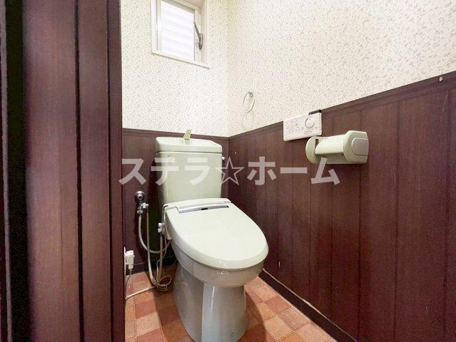 上津島3　中古戸建のトイレ|落ち着いた色調のトイレです