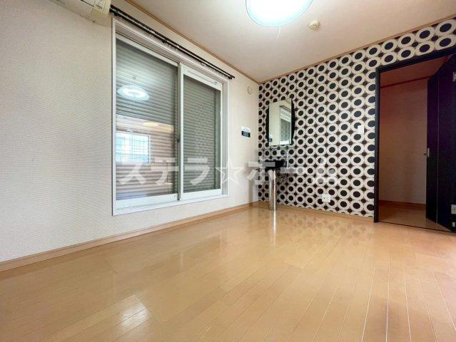 上津島3　中古戸建の洋室|きれいな洋室です