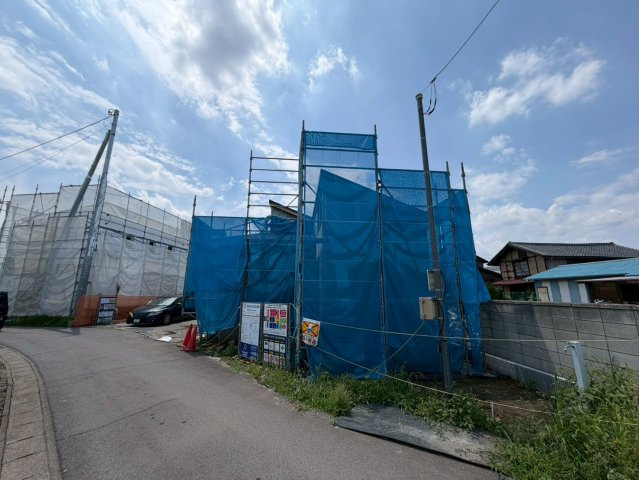 【前面道路含む現地写真】 | 前橋市上佐鳥町　平屋　新築住宅