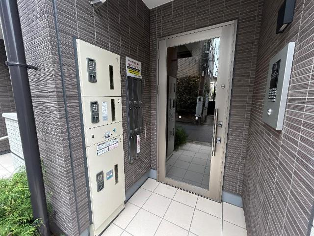 Apple Houseのエントランス