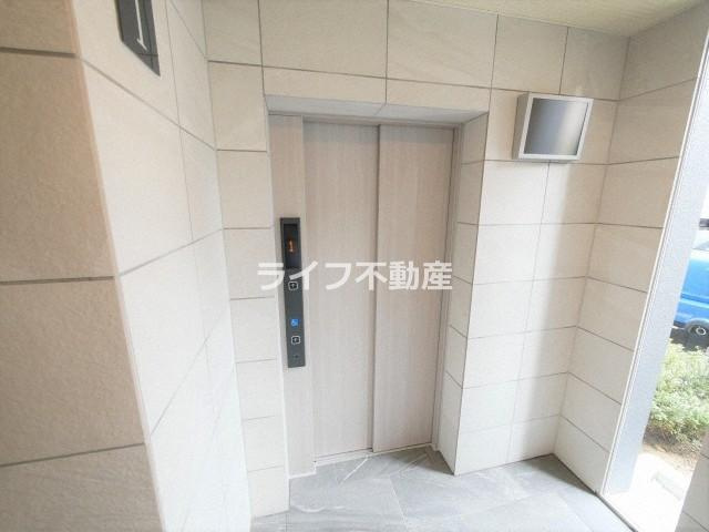 JPレジデンス大阪城東IIIのエントランス