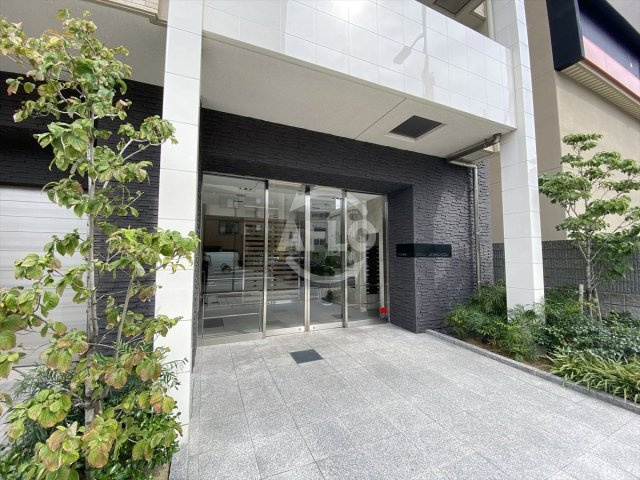 BROU上町台のエントランス|BROU上町台（ブラウ上町台）　エントランス