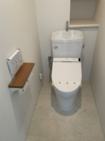 足立区西新井本町３丁目の賃貸マンションのトイレ|画像は別部屋のため参考画像