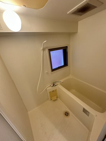 パラッツオ新町の浴室