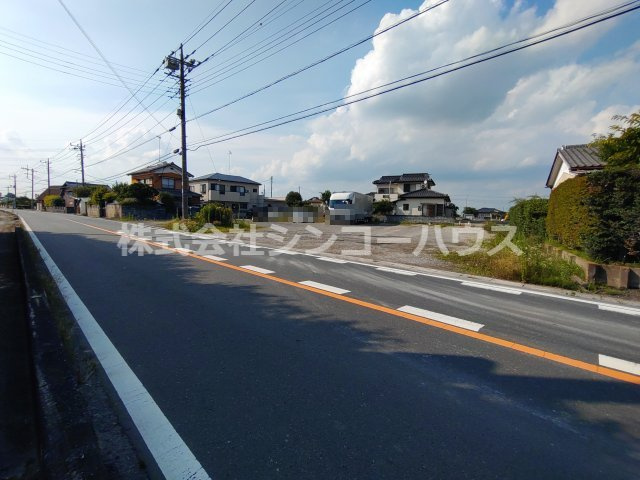 【前面道路含む現地写真】 | 加須市間口　土地