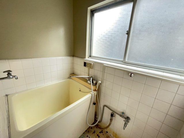 根津マンションの浴室