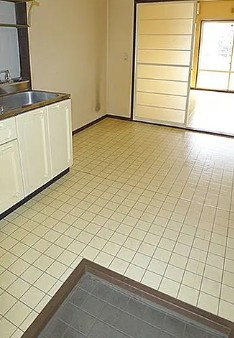 プレミール勝田台の玄関