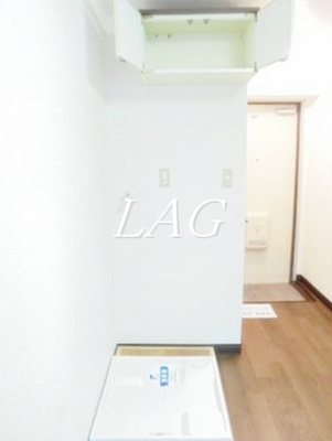 【設備】 | スカイコート武蔵浦和 | 室内洗濯機置き場です。