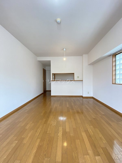 【居間・リビング】ドルチェ芦屋