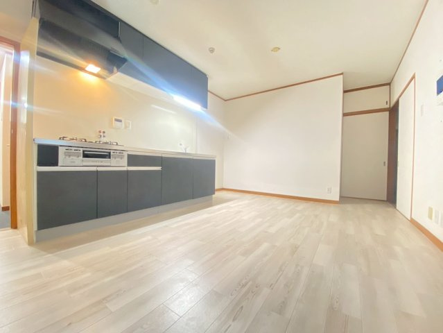 ハイツ大手町Ⅱの居間・リビング