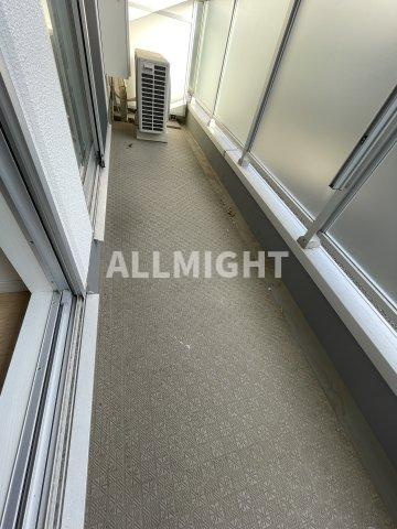 狛江市駒井町３丁目の賃貸マンションのバルコニー|★お部屋探しはオールマイト不動産までご相談下さい♪【044-543-9135】