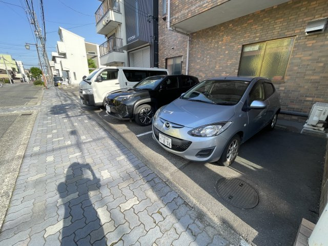 【駐車場】 | メゾン光栄【名古屋市賃貸・RC造】