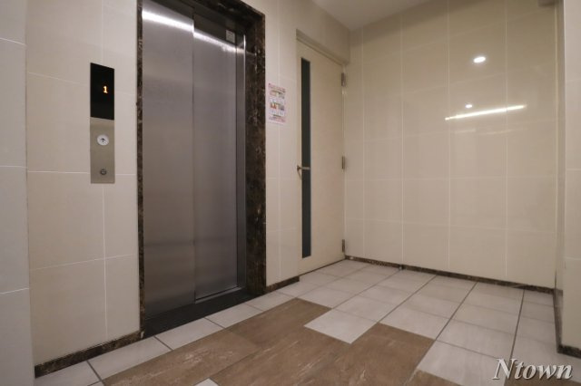 【ロビー】 | プレサンス丸の内雅殿 | 建物の内部です