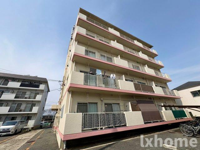 ナンノ第5号館の外観
