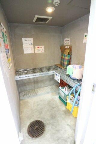 プライムアーバン西早稲田の内装