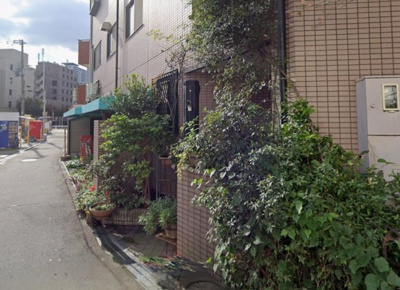 【外観】 | 万歳町店舗 | 入口