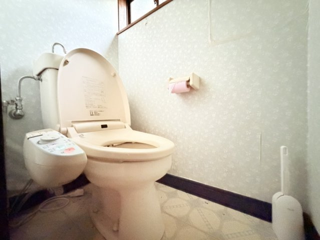 筑西市東石田中古戸建のトイレ