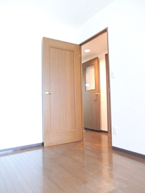 千葉市花見川区さつきが丘１丁目の賃貸マンションの子供部屋