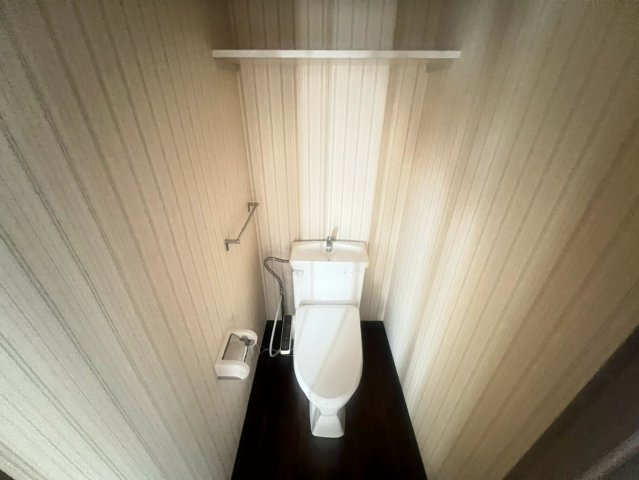 千葉市花見川区さつきが丘１丁目の賃貸マンションのトイレ