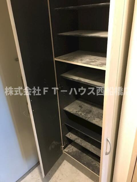 エターナル大野の玄関