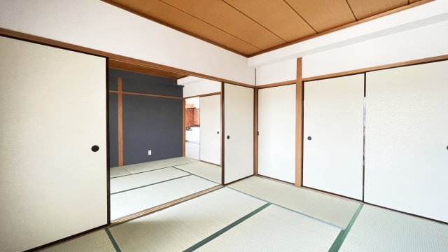 城南コーポラスの和室