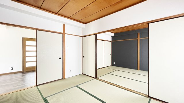 城南コーポラスの和室