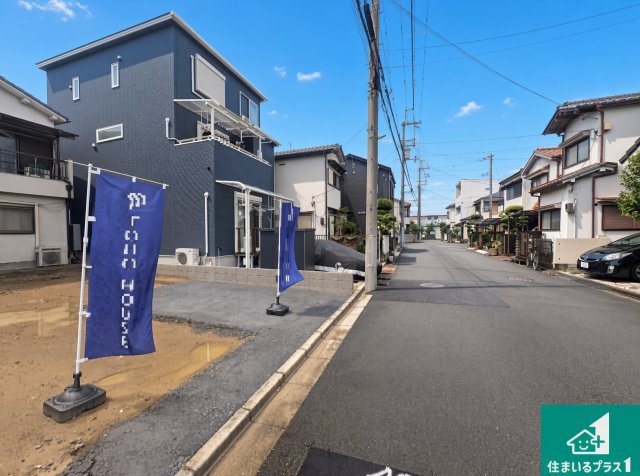 高槻市唐崎西　売土地の前面道路含む現地写真|周辺は落ち着いた街並みの住宅地！子育てがしやすい住環境です！