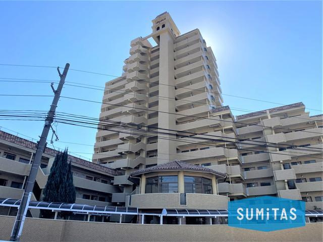 松山市土居田町にあります、2000年築15階建てのマンションです♪