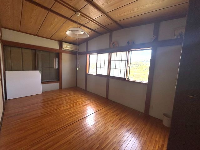 【洋室】 | 横須賀市津久井3丁目　トイレ2ケ所　4LDK