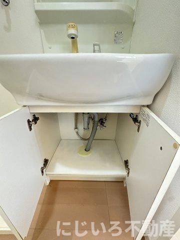 ひまわり荘の洗面所